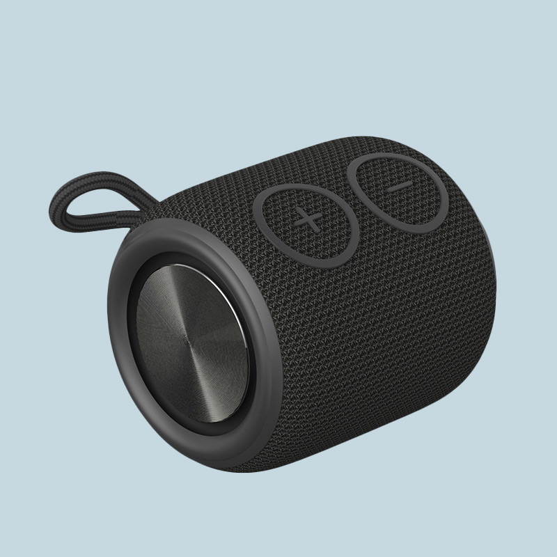 1-jaar-garantie Draagbare Openluchtspreker D8cm*H8.9cm 10~20 Urenlevensduur batterij