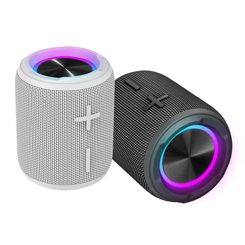 10 de Draadloze Waterdichte Spreker 10W van de urenplayback met RGB Kleurrijk Licht
